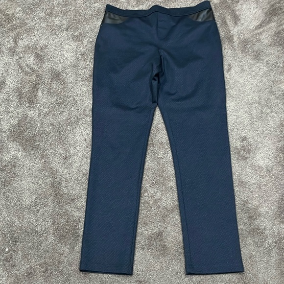 Ladies pant - Picture 1 of 5